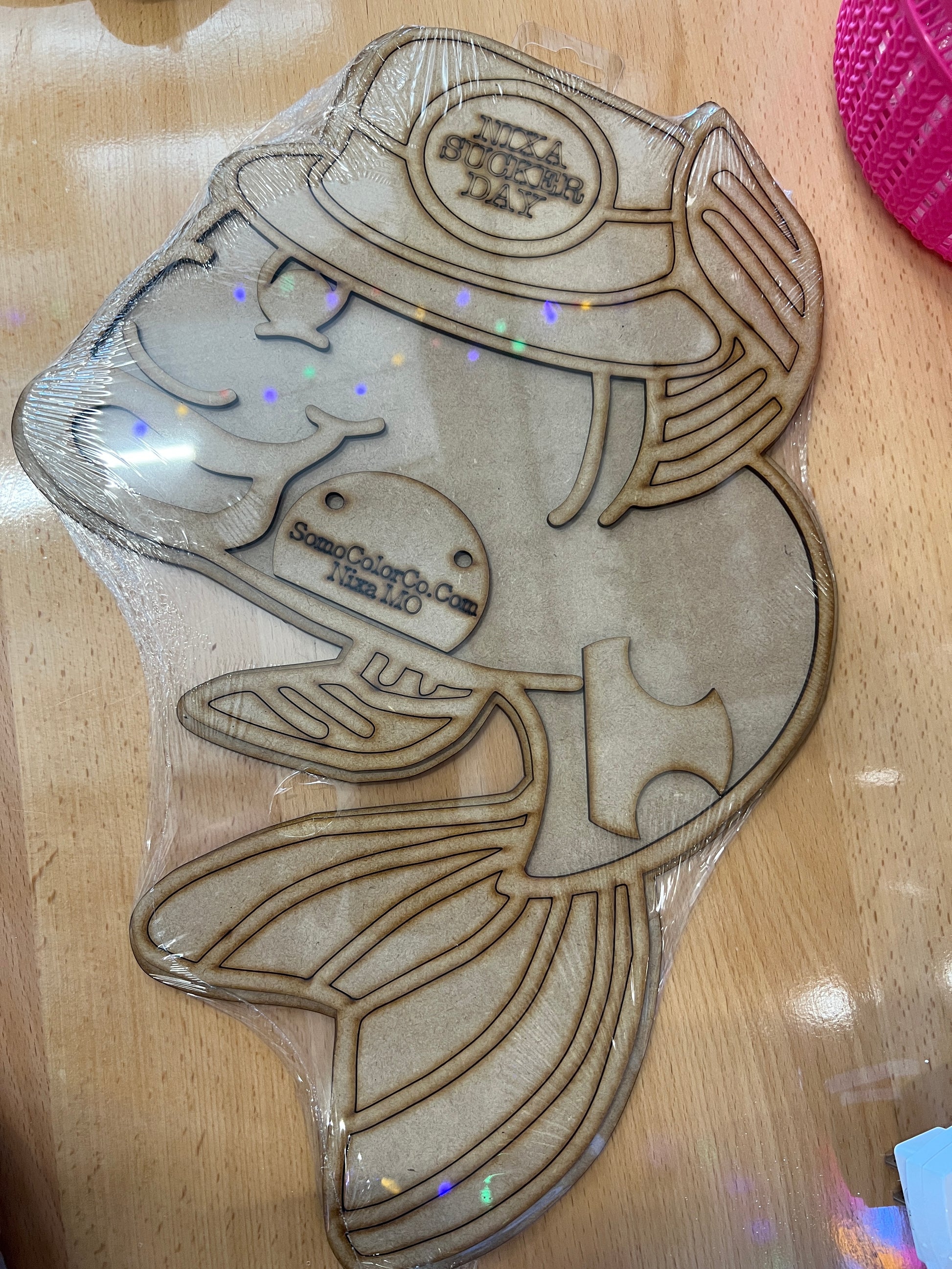 Sucker Fish Door Hanger