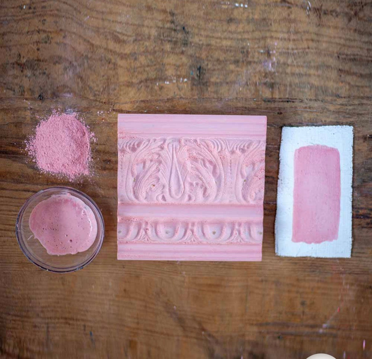 Les Gustavian Milk Paint , Amy Howard Home